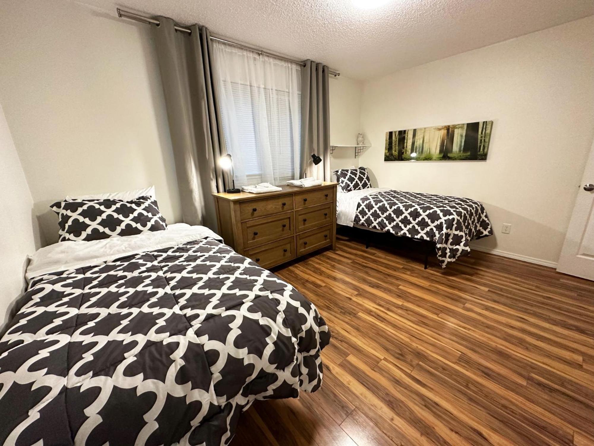 Stay Anchorage! Furnished Two Bedroom Apartments With High Speed Wifi Quarto foto
